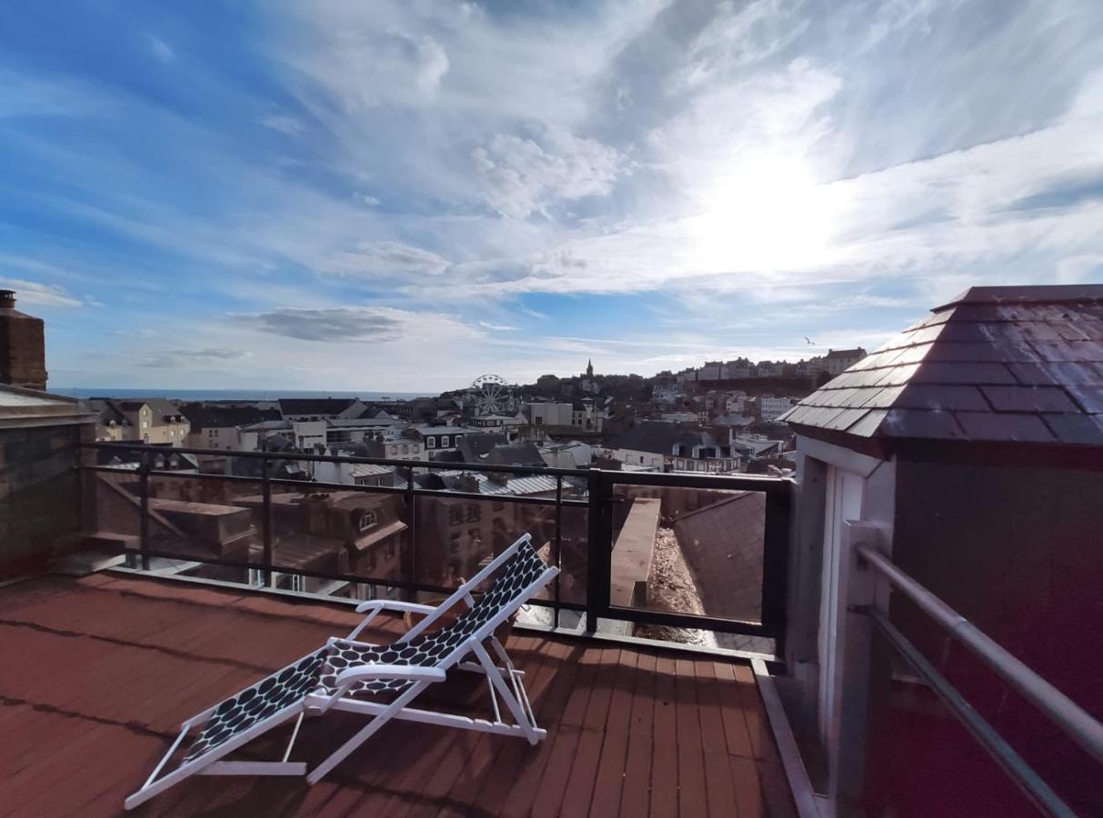Le Balcon Des Vents Appartement Granville Buitenkant foto