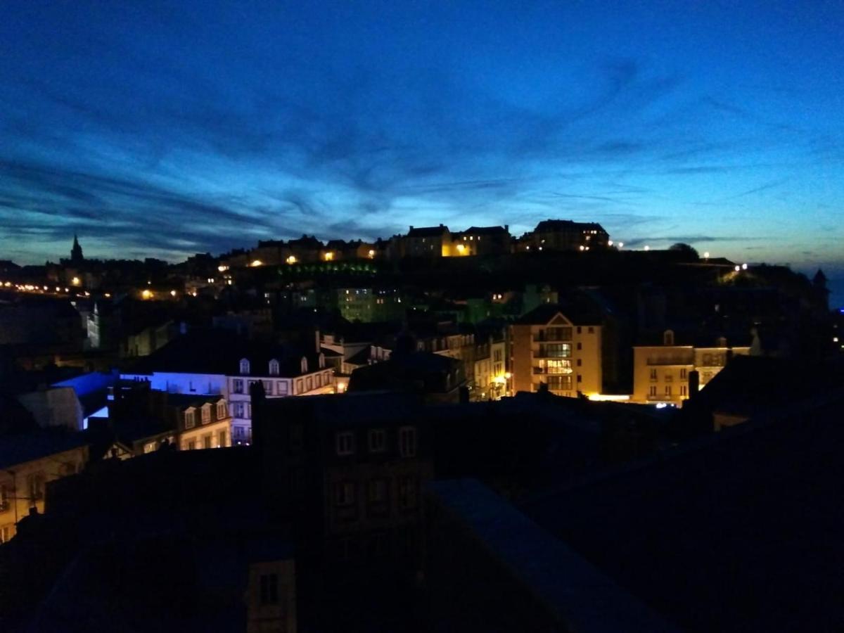 Le Balcon Des Vents Appartement Granville Buitenkant foto